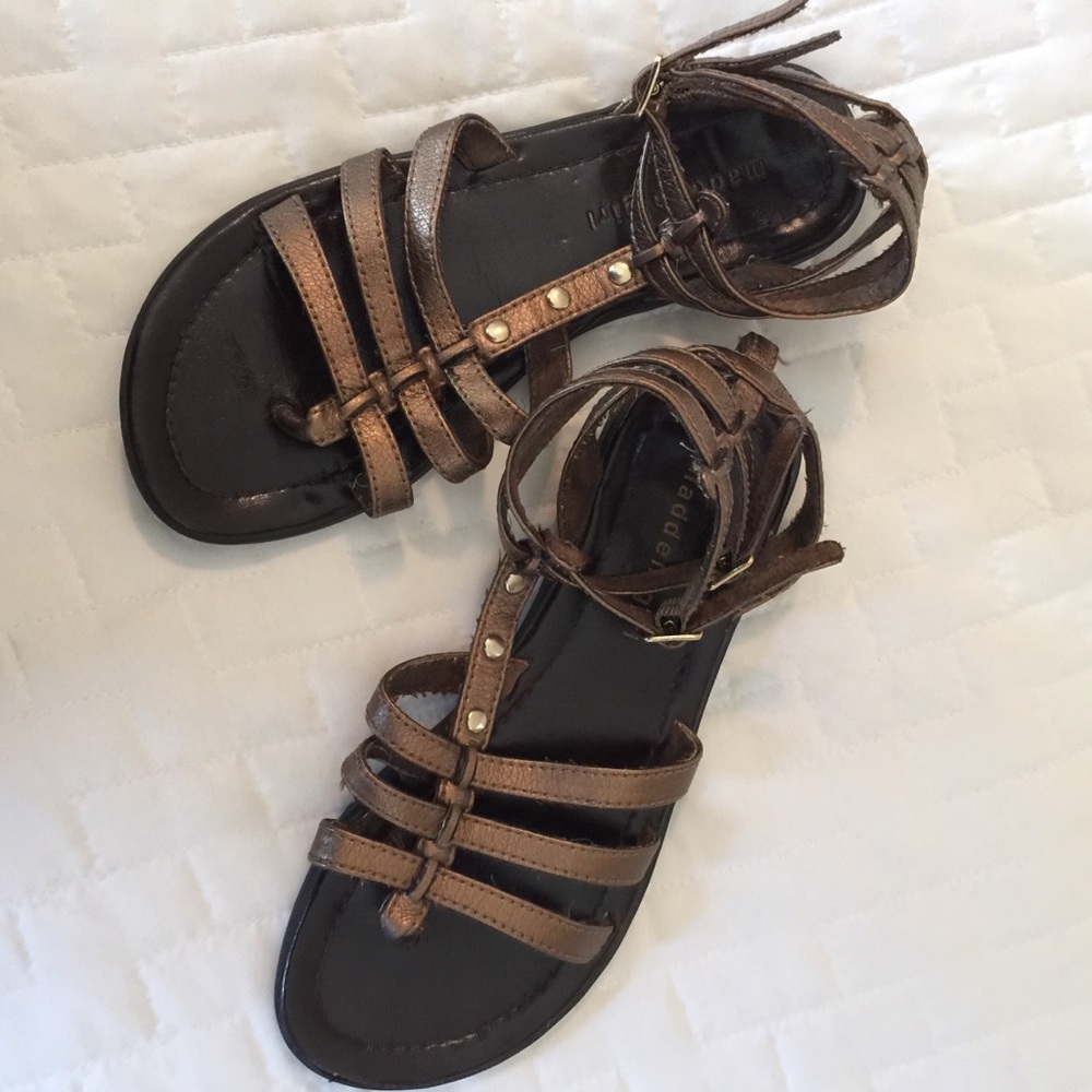 MADDEN GIRL size 6.5 copper gladiator sandals